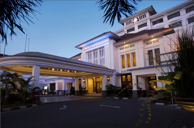 Inna Garuda Hotel & Convention & Business