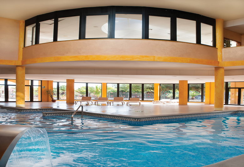 Grand Muthu Golf Plaza Hotel & Spa