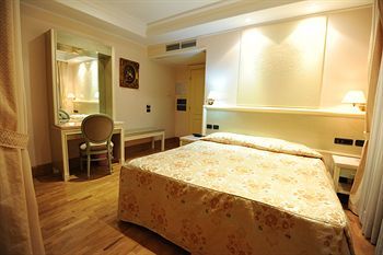 Hotel Domus Caesari