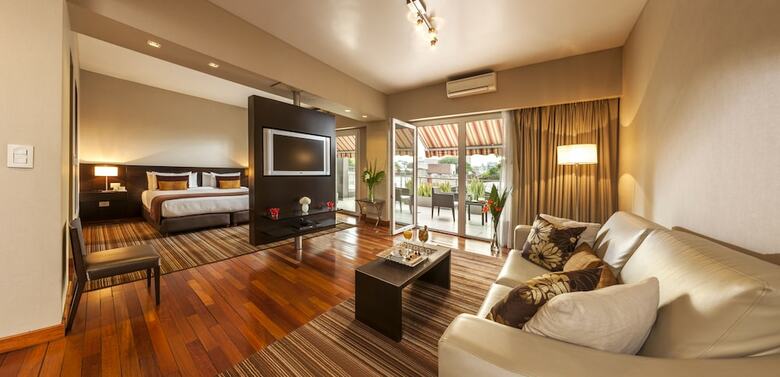 The Glu Hotel