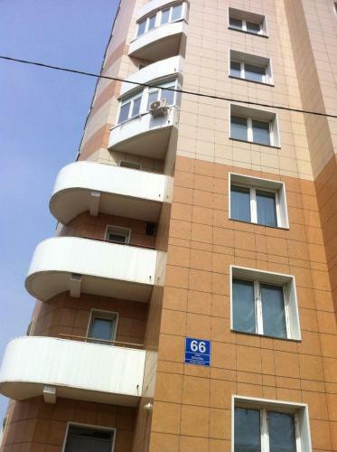 Apartments On Leonova