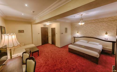 Magus Hotel