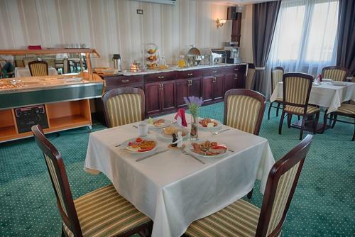 Magus Hotel