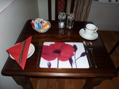 Hostal The Horseshoes Bed & Breakfast