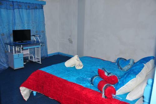 Hostal Le Chateau Bleu