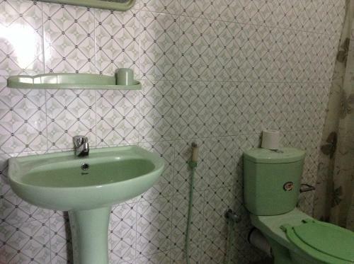 Hostal Lagoon Inn