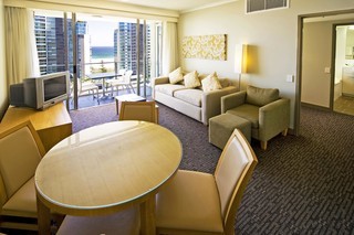 Hotel Outrigger Twin Towns Resort