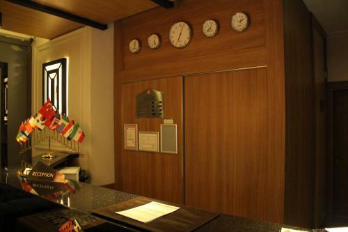 Hotel Devin Otel