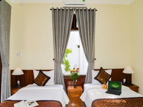 Hotel Redrose Villa
