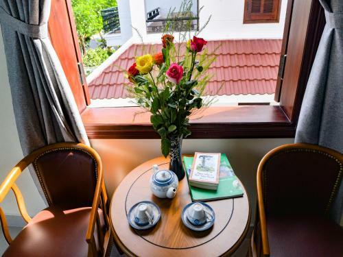 Hotel Redrose Villa