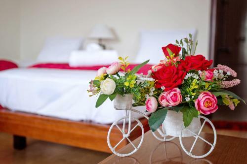 Hotel Redrose Villa