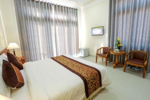Hotel Redrose Villa