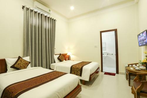 Hotel Redrose Villa