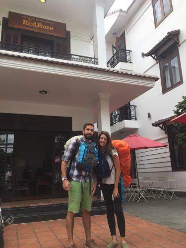 Hotel Redrose Villa