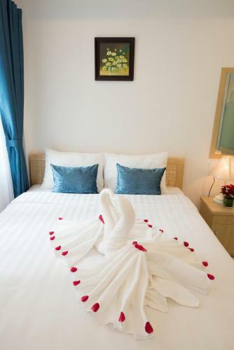 Ha Noi Holiday Center Hotel