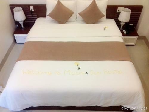 Moon & Sun Hostel