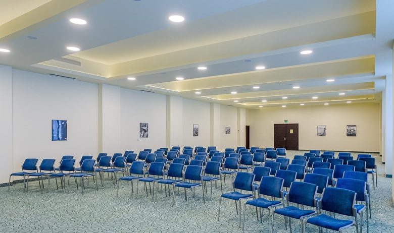 Hotel Rin Airport 4 Star