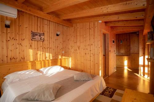Hotel Shpija E Gjyshit