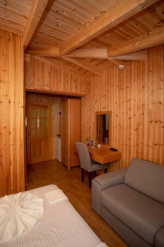 Hotel Shpija E Gjyshit