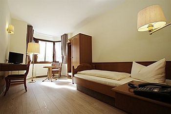 Hostal Hotel Baeren