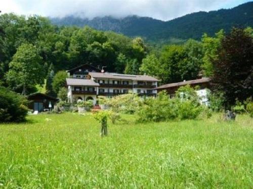 Hostal G�stehaus Quellenhof