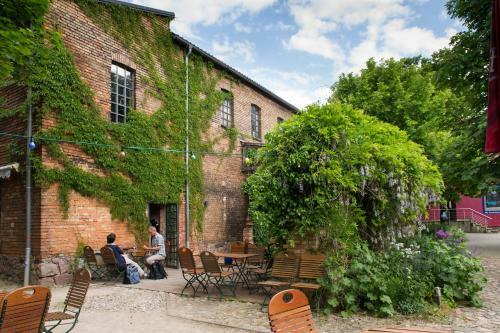 Basiskulturfabrik �ko-hotel