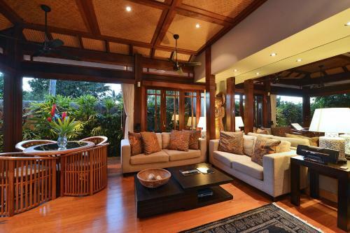 Villa 3 Far Pavillions - Luxury Holiday Villa