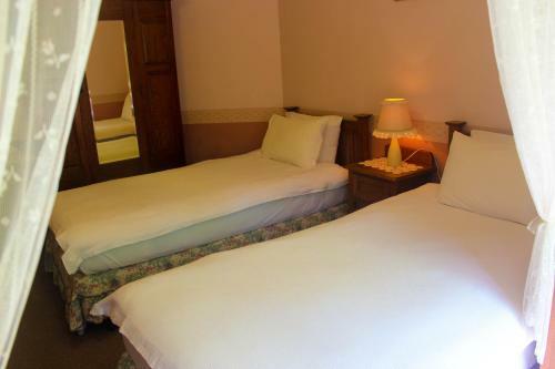 Hostal Hotel Avonleigh