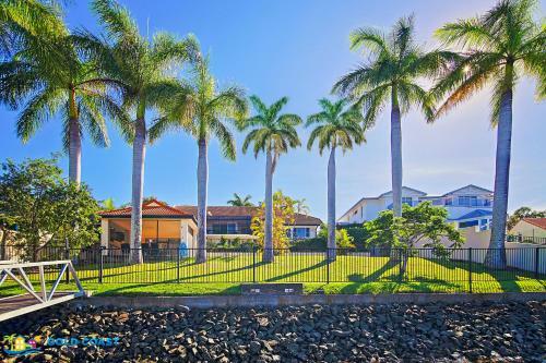Holiday Home Coveside @ Sanctuary Cove