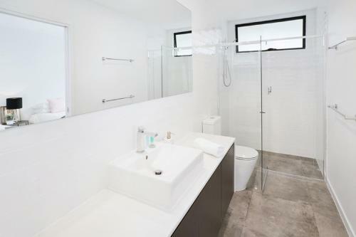L26b 3br Red Hill - Uptown Apartments