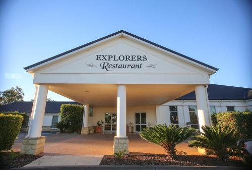 Motel Roma Explorers Inn