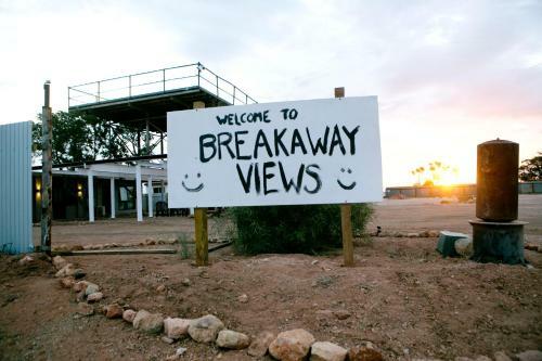 Hostal Breakaway Views Lia Place