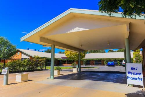 Country Roads Motor Inn Naracoorte