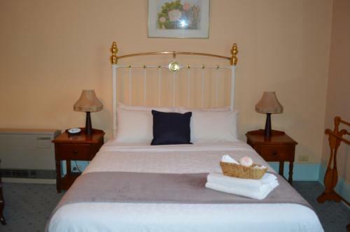 Bed & Breakfast Glen Osborne House