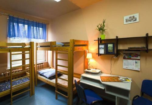 Hostal Youth Hostel 'podlasie'