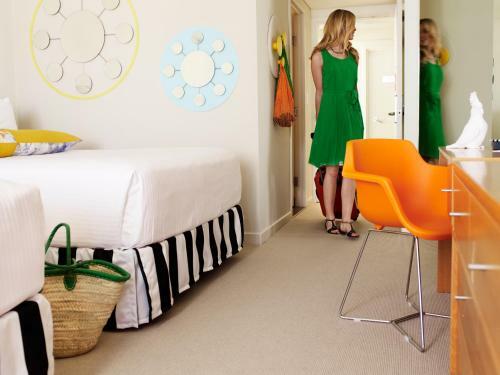 Hotel Qt Gold Coast