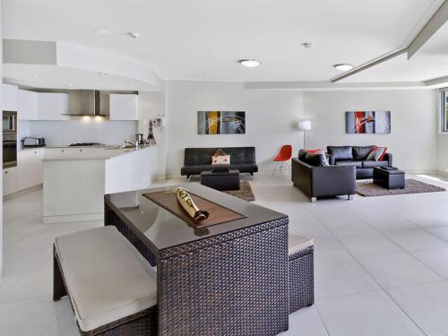 Coast Luxury Apartment 3