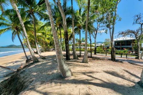Reeflections Holiday Villas