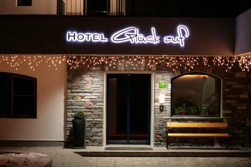 Hotel Garni Gl�ck Auf