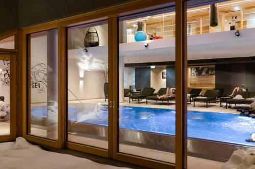Hostal Hotel St�feli