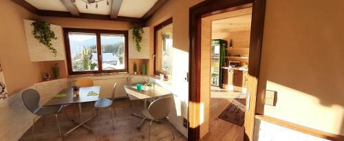 Bed & Breakfast Haus Sieben - Singer Lydia