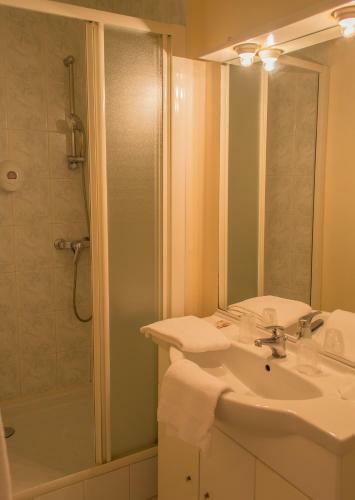 Hotel Val De Loire