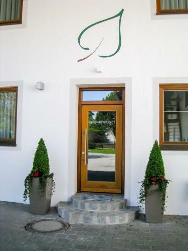 Apartamento G�stehaus Am Lindenhain