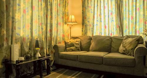 Bed & Breakfast Eko Cozy Guest House