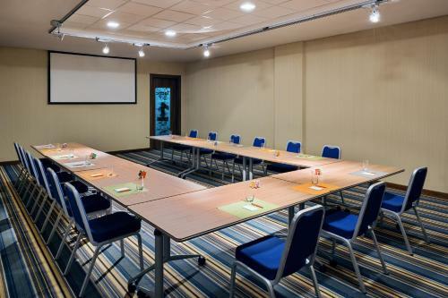 Aloft Dhahran Hotel