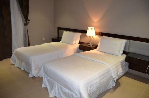 Hotel Bluesands Triple Tree