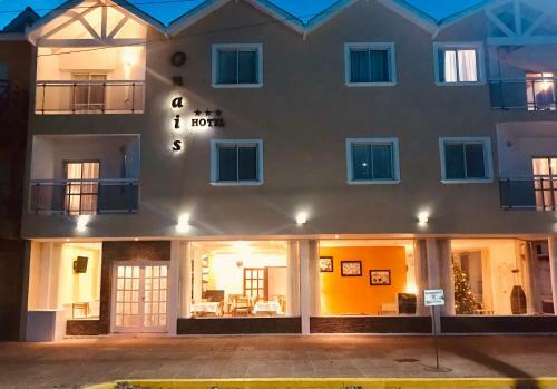 Onais Hotel