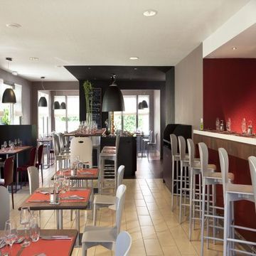 Hotel Campanile - Clermont-ferrand -