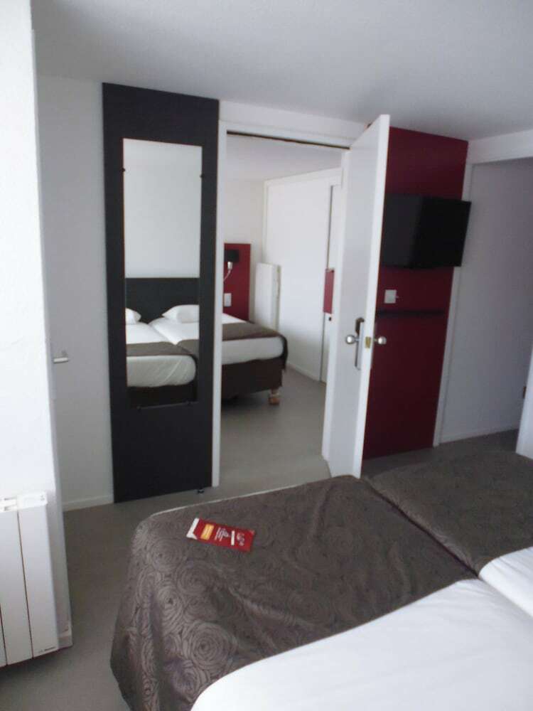 Hotel Campanile Mayenne