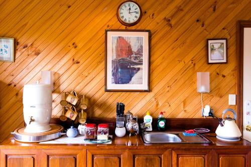 Big Grove Bed & Breakfast